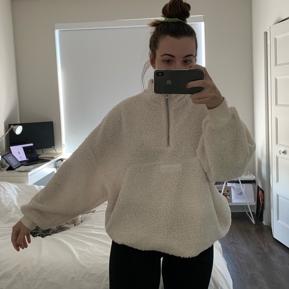 Oversized Sherpa 1/4 zip - Picture 3 of 3